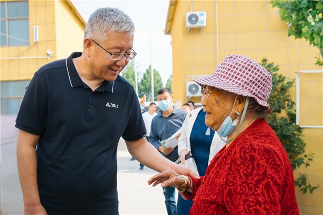 足力健老人鞋创始人张京康